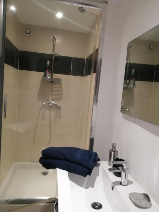 Appartement Petit Studio Au Coeur D'Uzès Extérieur photo